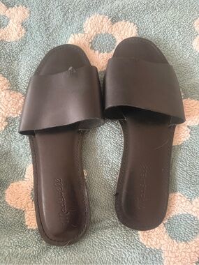 Madewell Black Leather Wide-strap Slide Sandals